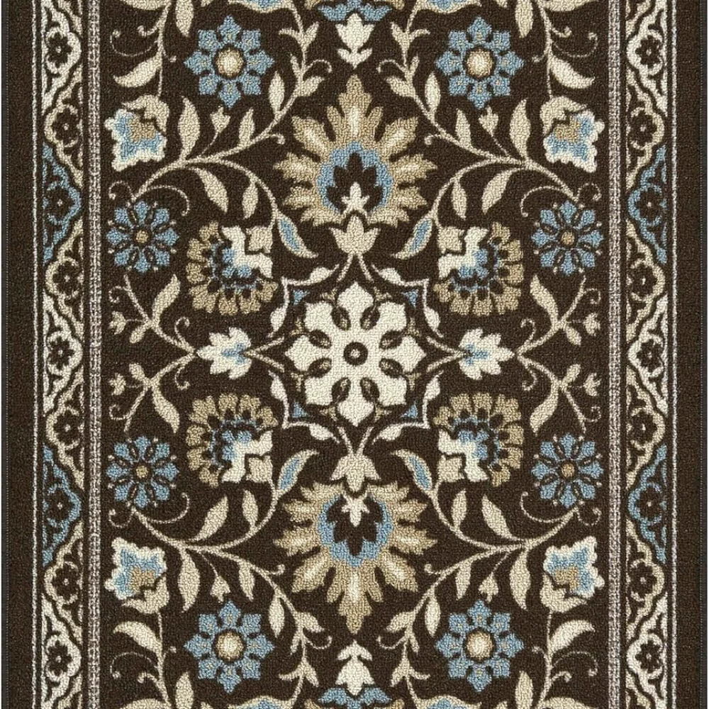 Classics Accent Rug, 2'6" x 3'10", Coffee Brown