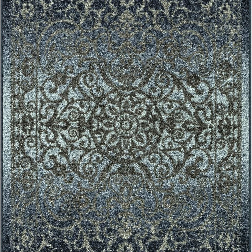 Pelham Vintage Medallion Accent Rug, 1'8" x 2'10", Navy