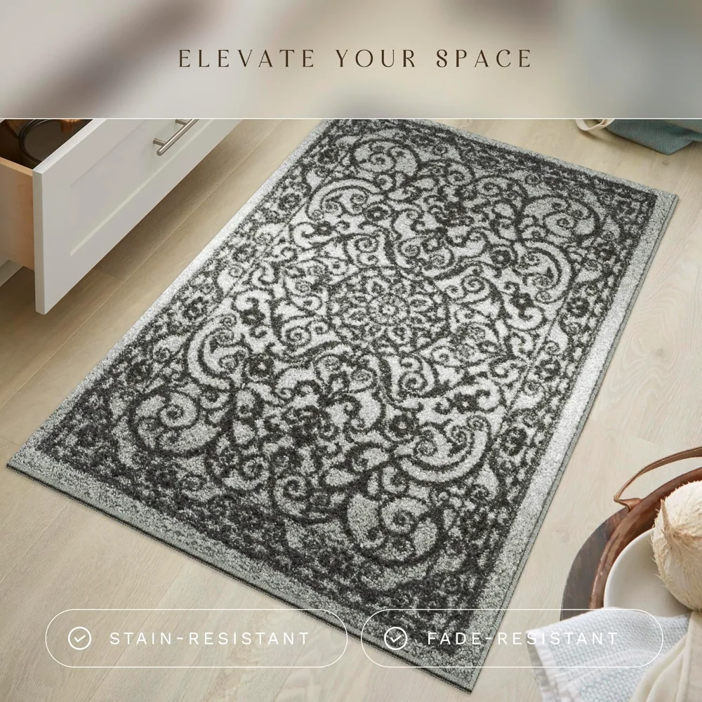 Pelham Vintage Medallion Accent Rug, 2'6" x 3'10", Grey, view 3