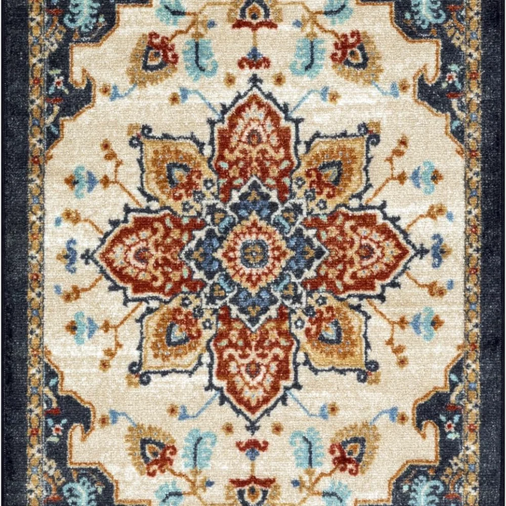 Ruby Oriental Accent Rug, 2'6" x 3'10", Red