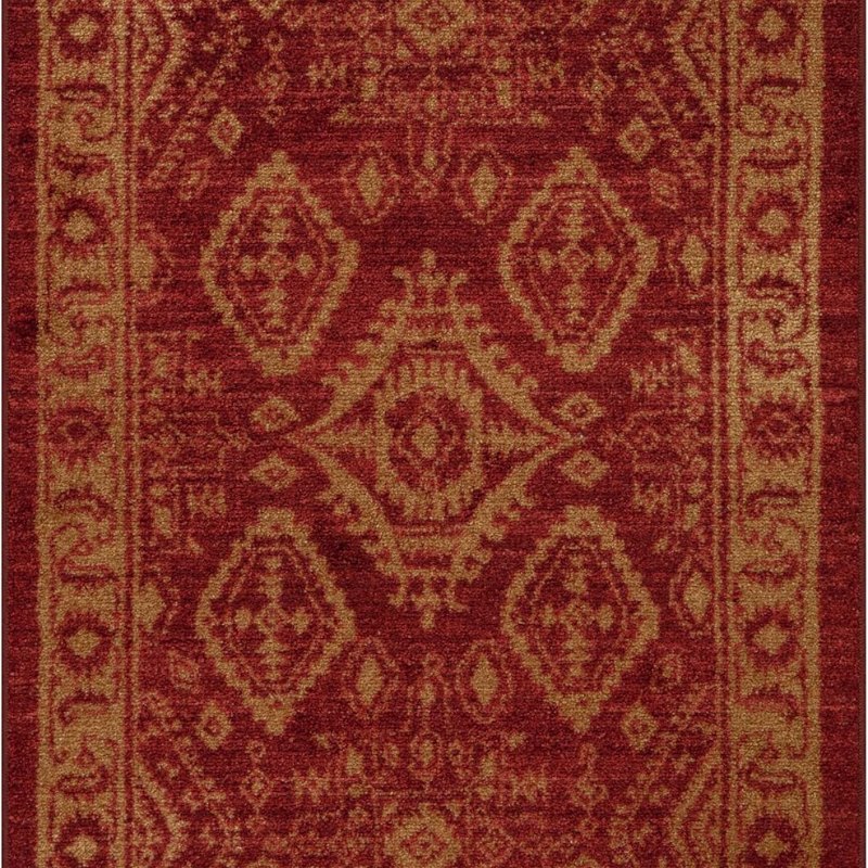 Georgina Traditional Accent Rug, 3'4" x 5', Red