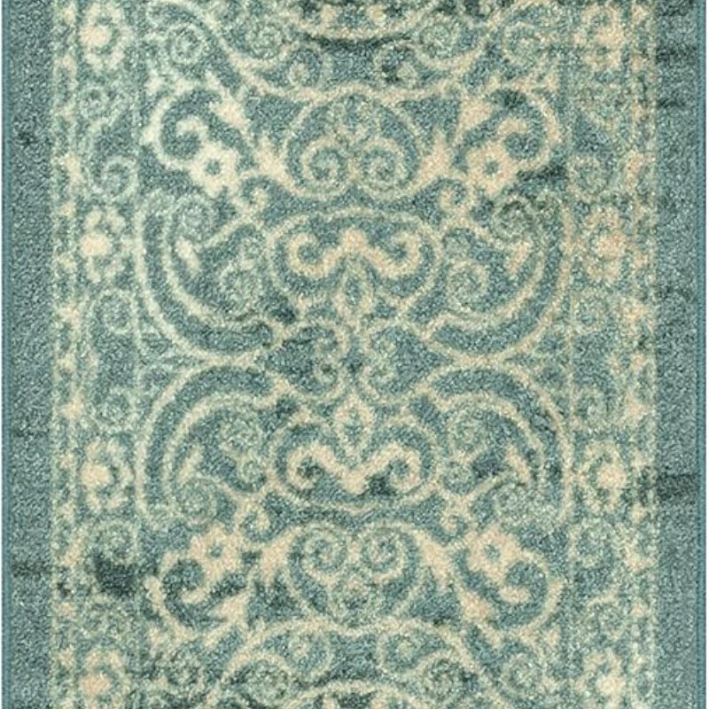 Pelham Vintage Medallion Runner, 1'8" x 5', Light Spa