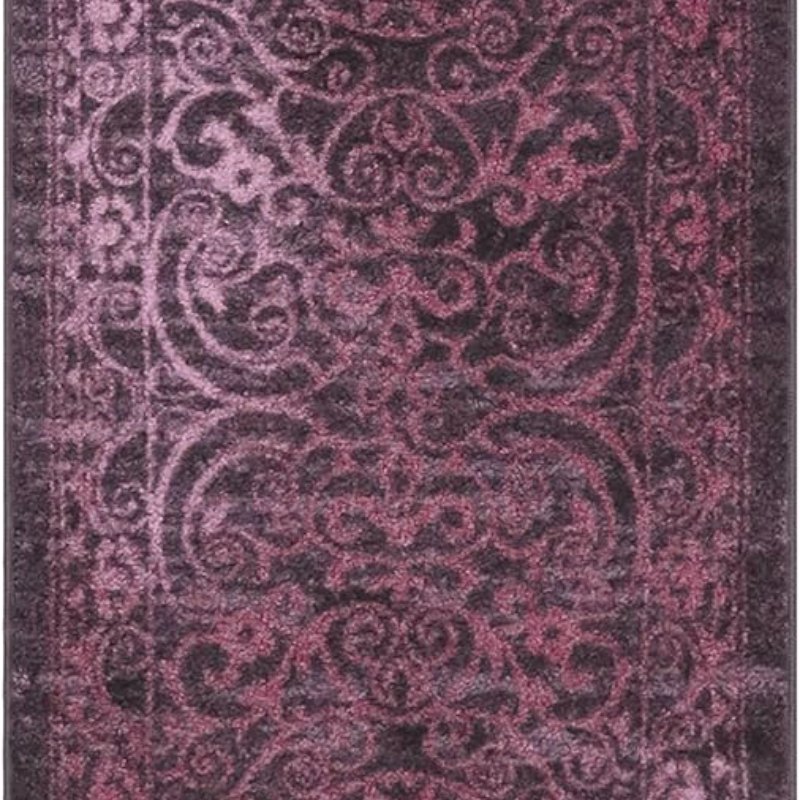 Pelham Vintage Medallion Runner, 2' x 6', Wineberry
