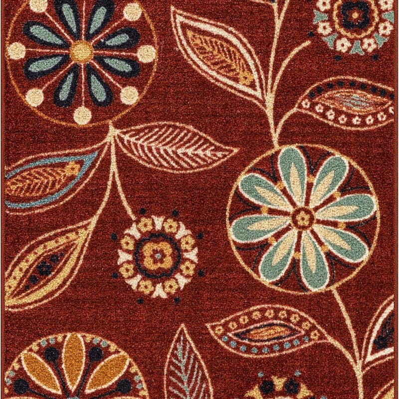 Reggie Floral Accent Rug, 2'6" x 3'10", Merlot