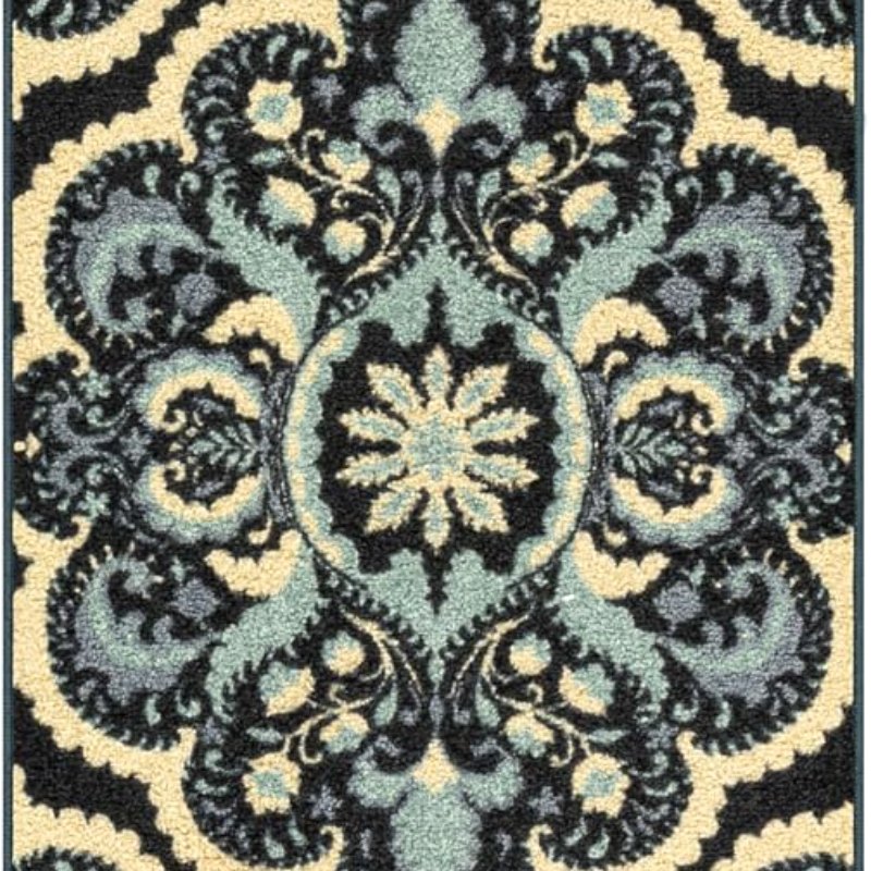 Vivian Medallion Runner, 1'8" x 5', Persian Blue